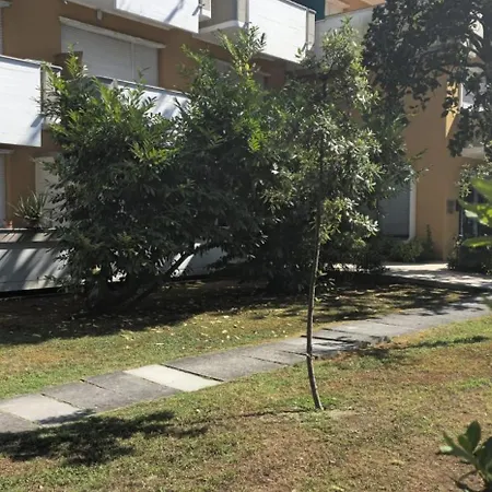 Residenza Milena 포르데데이마르미